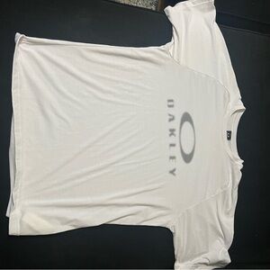 White Oakley T-shirt